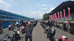 Omesh Panas-panasan Bareng Ratusan Bikers Honda di Sentul