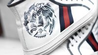 Banyak Orang Rela Bayar Mahal Demi Modifikasi Sepatu