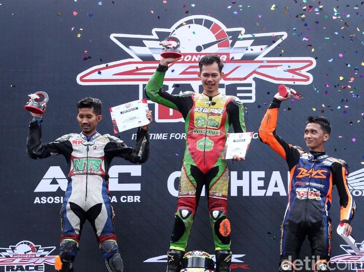 Selbi Tercepat di Kelas 150 cc Komunitas A CBR Race Day