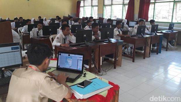 UNBK SMP di Malang/