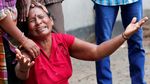 Tangis Pilu Keluarga Korban Serangan Bom di Sri Lanka