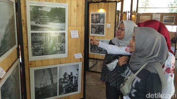 Dua Tahun Berburu Matahari di Atas Stupa Candi Borobudur