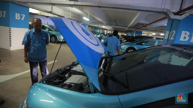 Taksi Listrik Hadir, ESDM Kebut Bangun 2000 Charging Station 