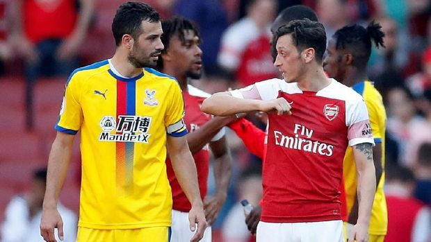 Arsenal menelan dua kekalahan beruntun di Liga Primer Inggris.