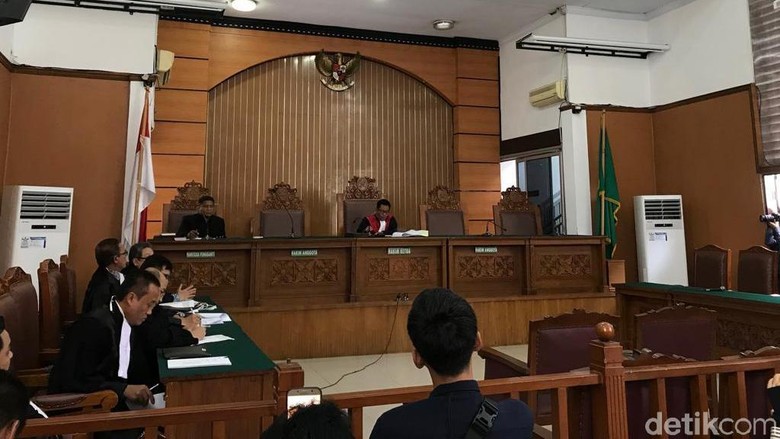 Sidang Perdana Praperadilan Romahurmuziy Ditunda Sidang Perdana Praperadilan Romahurmuziy Ditunda