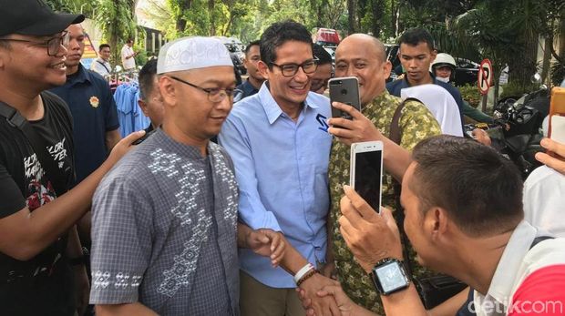 Sandi Sudah Kembali, Minta C1 Terus Diawasi