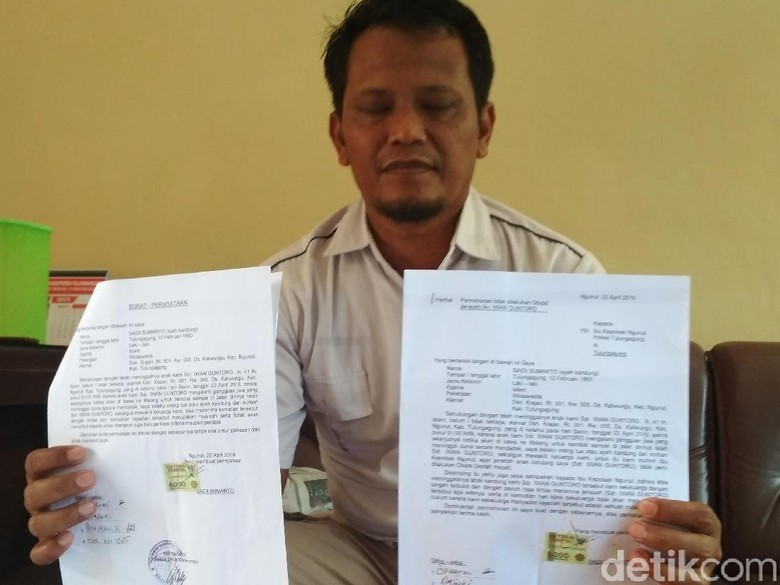 Keluarga Korban Penderita Gangguan Jiwa Tewas Terborgol Tolak Autopsi Keluarga Korban Penderita Gangguan Jiwa Tewas Terborgol Tolak Autopsi