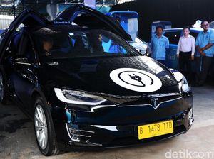 Soal Tesla Model X yang Sering Terbakar, Bagaimana Bluebird?