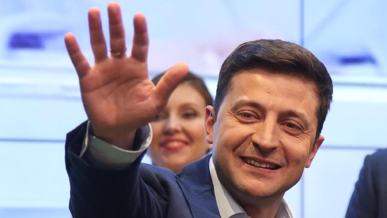 Ditanya Soal Tekanan Trump, Presiden Ukraina: Cuma Anak yang Bisa Menekan Saya Ditanya Soal Tekanan Trump, Presiden Ukraina: Cuma Anak yang Bisa Menekan Saya
