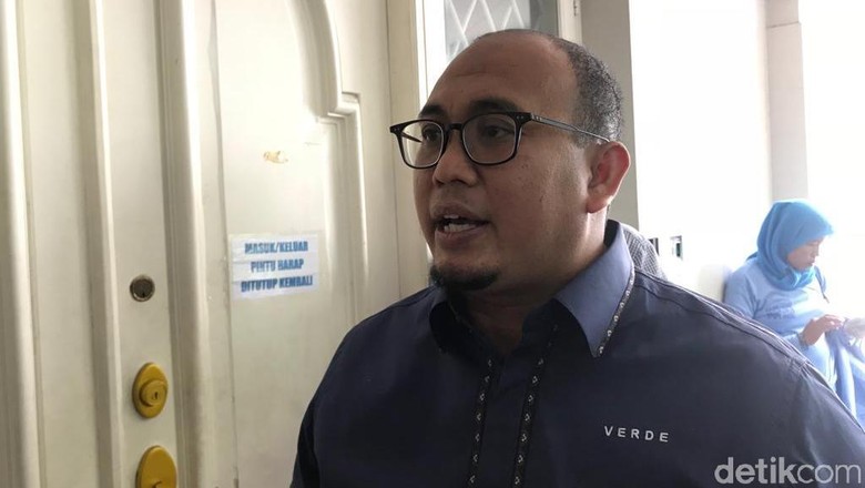 Andre Rosiade Jelaskan Lokasi Real Count Pemilu BPN Prabowo Andre Rosiade Jelaskan Lokasi Real Count Pemilu BPN Prabowo
