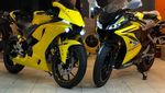 Yamaha R15 Berbaju Moge R1M