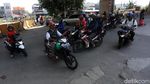 Semrawutnya Lalu Lintas di Perempatan Caman