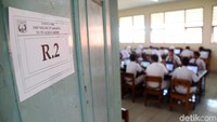 UNBK di SMPN 277 dibagi menjadi tiga kelas.