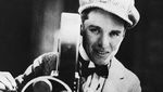 Melihat Wajah Polos Charlie Chaplin Tanpa Kumis Khasnya