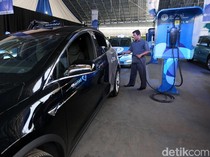 Mobil Listrik Bekas Masih Sepi Peminat