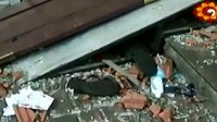 Gereja St Anthony di Kochchikade juga porak poranda akibat ledakan bom. Saat ini jumlah korban meninggal dunia akibat serangan bom terus bertambah. Data terbaru dari pihak berwenang setempat menunjukkan setidaknya 207 orang meninggal dunia. Derana TV/via Reuters TV