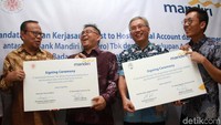 Layanan ini akan mempermudah transaksi pembayaran dan proses rekonsiliasi atas penerimaan donasi dari umat yang saat ini dilakukan melalui Badan Amal Kasih Katolik (BAKKAT) dan produk TABUT.