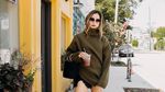 Foto: Gaya Liburannya Si Seksi Jamie Chung