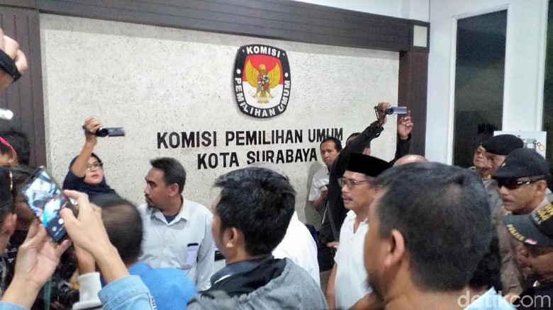 KPU Surabaya Ajukan Penundaan Pelantikan Satu Anggota DPRD Terpilih KPU Surabaya Ajukan Penundaan Pelantikan Satu Anggota DPRD Terpilih