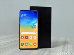 Unboxing Samsung Galaxy S10+ Termahal