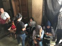 Rukonya Terbakar, Pedagang Tanah Abang: Dengkul Saya Lemas