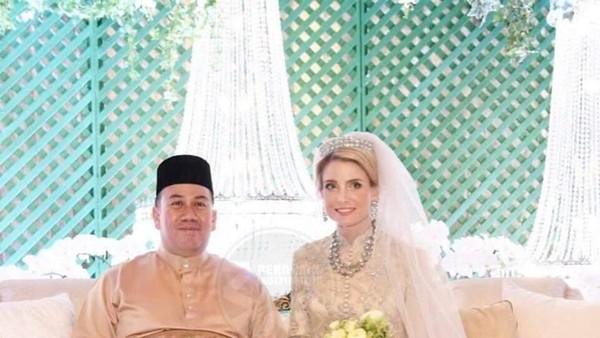 Potret Cantik Wanita Swedia yang Resmi Dinikahi Putra Mahkota Kelantan