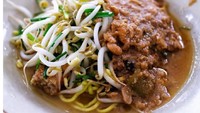Meskipun namanya toge goreng tapi sajian ini tidak dimasak dengan minyak tapi direbus dengan sedikit air. Foto: Instagram @aldrianpraditya