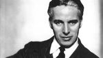 Melihat Wajah Polos Charlie Chaplin Tanpa Kumis Khasnya