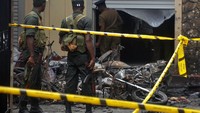 Sebuah gereja di Batticaloa juga jadi sasaran serangan bom. Serangan bom itu mengakibatkan sejumlah sepeda motor terbakar. Reuters/Stringer.