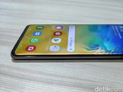 Unboxing Samsung Galaxy S10+ Termahal