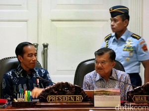 Jokowi Kumpulkan Menteri Bahas Rencana Pemindahan Ibu Kota