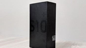 Inilah Galaxy S10+ yang dibanderol Rp 23,999 juta. Foto: Adi Fida Rahman/detikINET