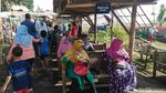 Foto: Pasar di Purworejo Ini Ada di Tengah Sawah