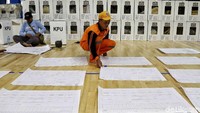 Pasukan oranye diperbantukan untuk menyelesaikan proses rekapitulasi.