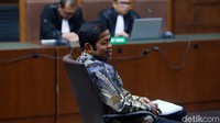 Idrus menjalani sidang vonis kasus suap proyek PLTU Riau-1 di Pengadilan Tipikor Jakarta, Selasa (23/4/2019).