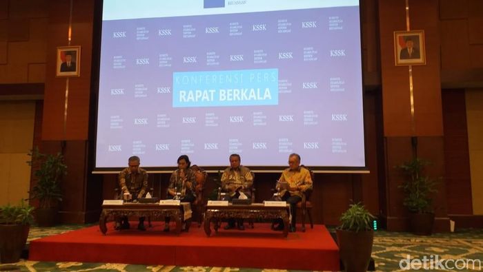 Foto: Pengumuman Hasil Rapat KSSK (Sylke Febrina Laucereno/detikFinance) Foto: Pengumuman Hasil Rapat KSSK (Sylke Febrina Laucereno/detikFinance)