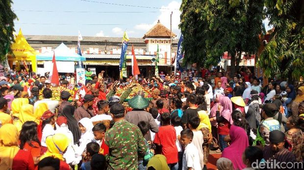 Garebek Pasar Karangjati, Kabupaten Semarang.