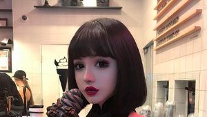 Kina Shen, Boneka Hidup dari China yang Doyan Dessert