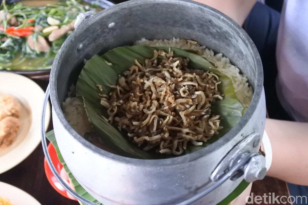 Saung Nikmat Cianjur