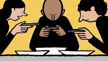 Update foto makanan di media sosial. Foto: Jean Jullien