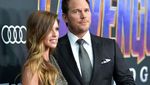 Akhirnya Chris Pratt Pamer Kemesraan Bareng Calon Istri