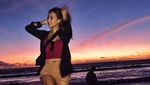 Foto: Gaya Liburan Aktris Seksi Korsel, Kim Hee Jeong