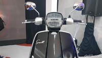 Lebih dari sekedar brand skuter biasa, Lambretta adalah sebuah brand lifestyle yang memiliki daya tarik tersendiri, legacy serta semangat untuk berinovasi tiada henti, tambah Ade. Foto: Ridwan/detikOto