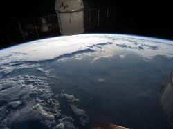 NASA Keluarkan Koleksi Foto Spektakuler Planet Bumi