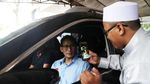 Kunjungi Relawan di Penjaringan, Sandiaga Diserbu Emak-emak
