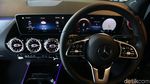 Melihat Lebih Dekat Mercedes-Benz B200 yang Makin Canggih