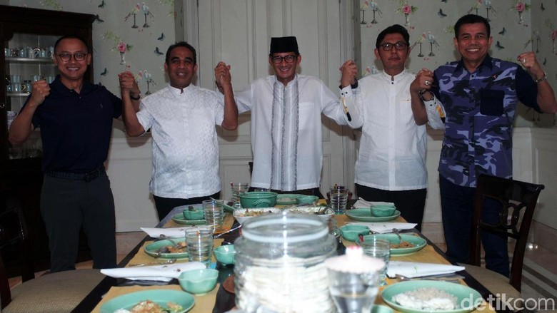 Muzani: Sandiaga Berjanji akan Berada di Barisan Perjuangan Rakyat Muzani: Sandiaga Berjanji akan Berada di Barisan Perjuangan Rakyat