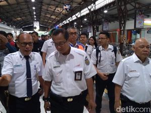 Mudik 2019, Dirut KAI Cek Jalur Kereta Api di Purwokerto