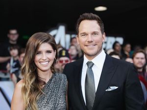 Momen Kulineran Tunangan Chris Pratt hingga Kata Netizen Soal Sampah Makanan Bioskop