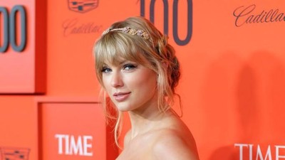 Jadi Orang Berpengaruh di Dunia, Taylor Swift Memesona di Red Carpet